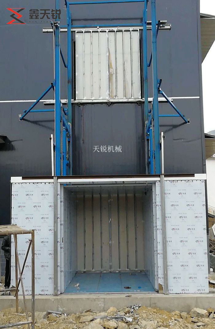 临沂轿厢式升降货梯
